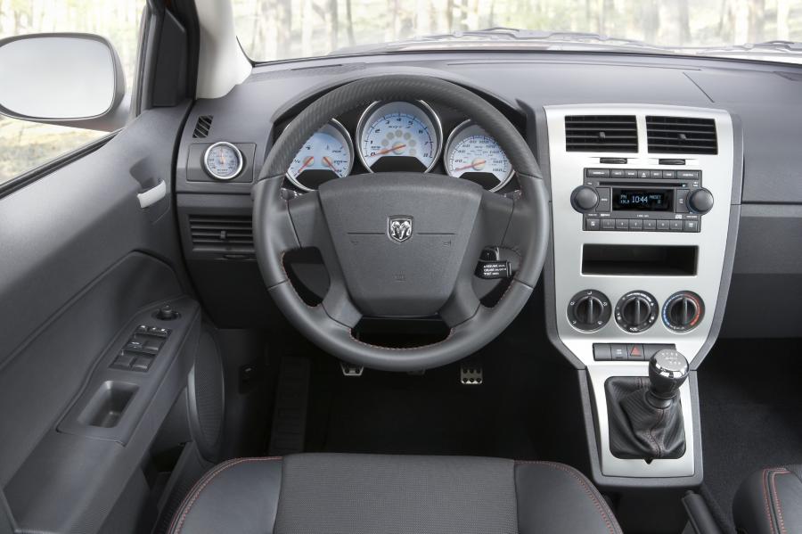  Dodge Caliber SRT4 2007 года  (фото 12 из 183)